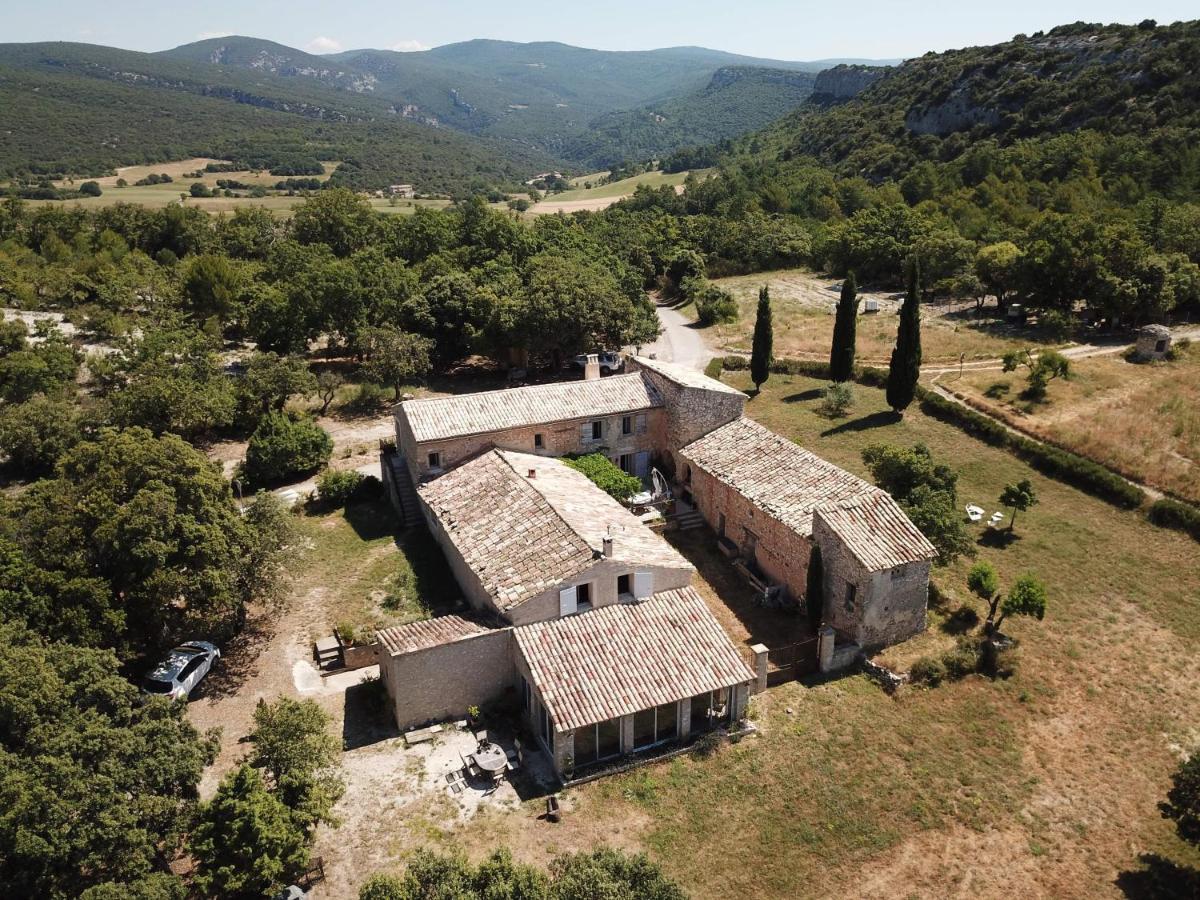 Chambres D'Hotes De La Verrerie Lioux Εξωτερικό φωτογραφία